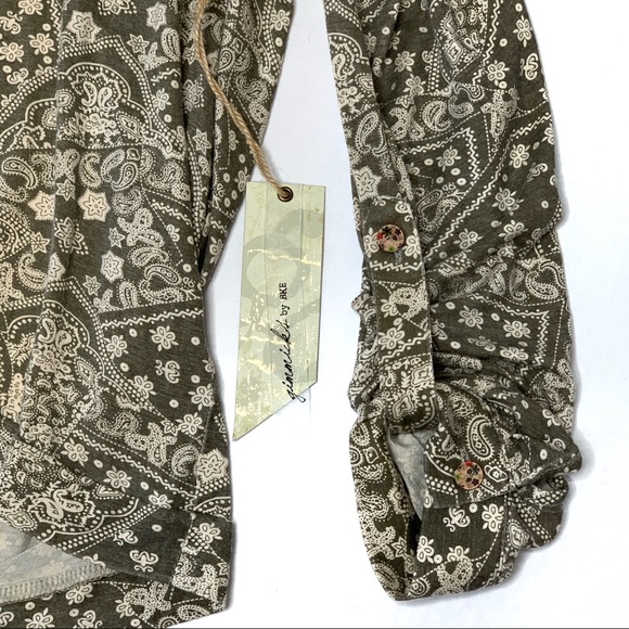 GIMMICKS by BUCKLE Womens long sleeve backless top - Picture 8 of 8